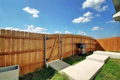 9615 Morning Iris Drive Manor TX 78653