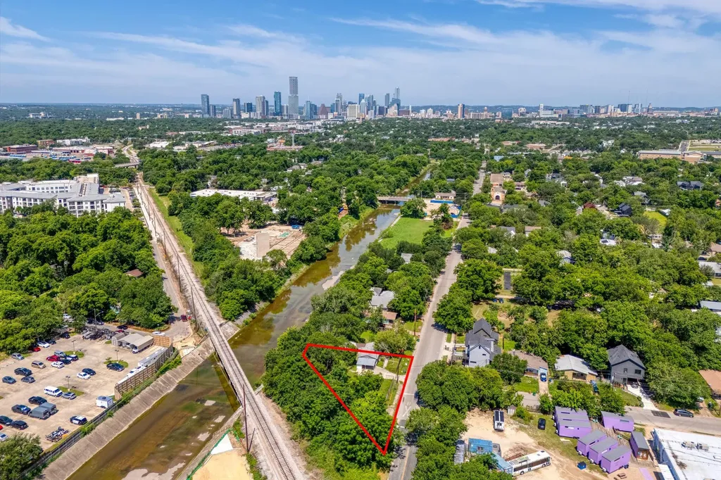3509 Lyons Road Austin TX 78702