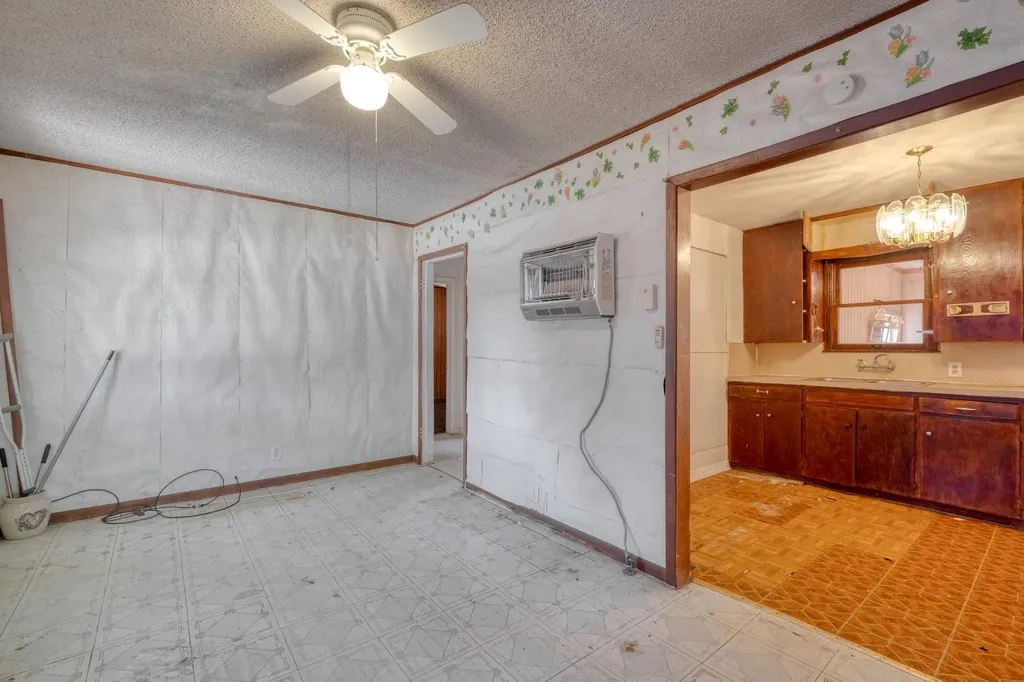 3509 Lyons Road Austin TX 78702