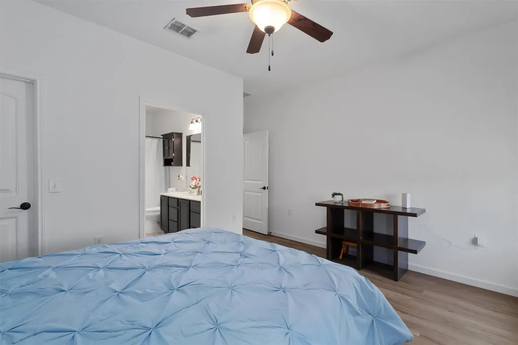 8824 Stambourne Street Austin TX 78747