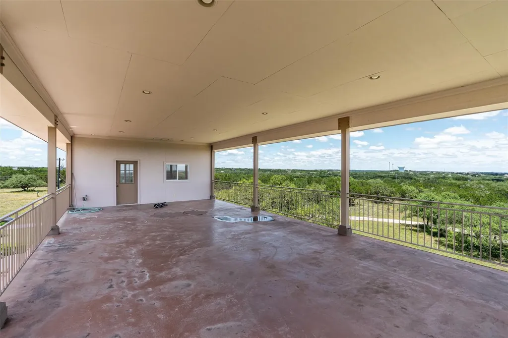 8322 Sharl Cove Austin TX 78737