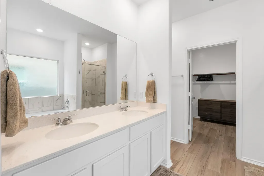 1240 Sweetspire Street Leander TX 78641