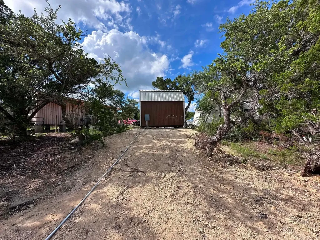 417 Prochnow Road Dripping Springs TX 78620