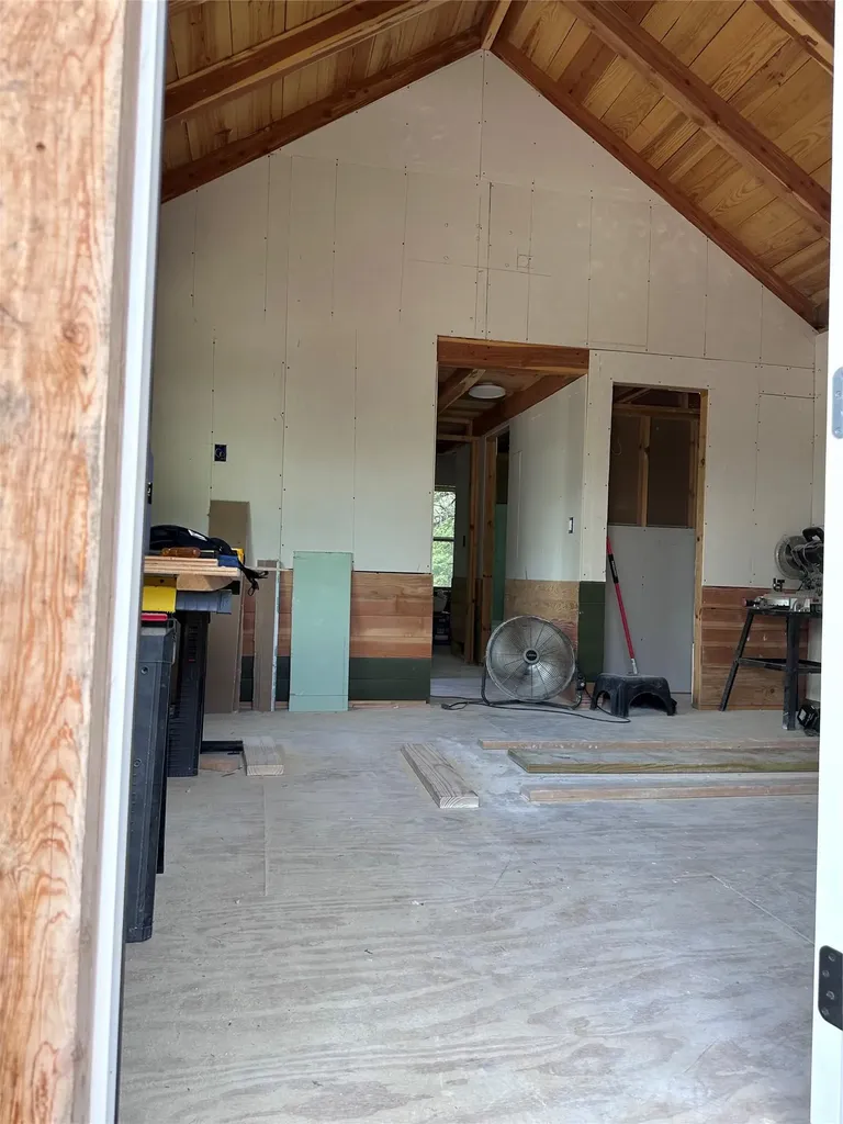 417 Prochnow Road Dripping Springs TX 78620
