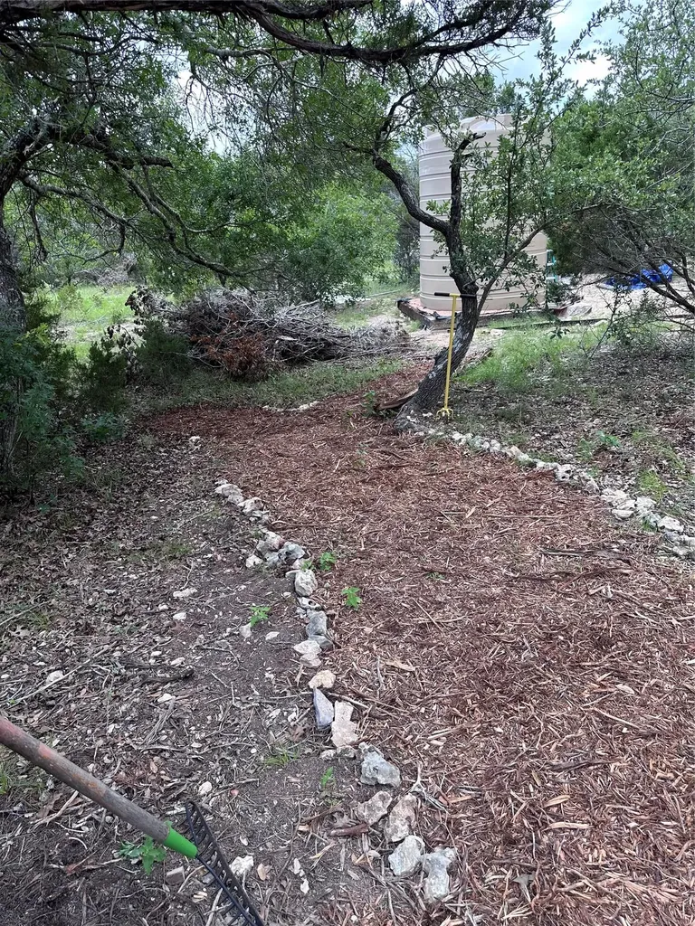 417 Prochnow Road Dripping Springs TX 78620