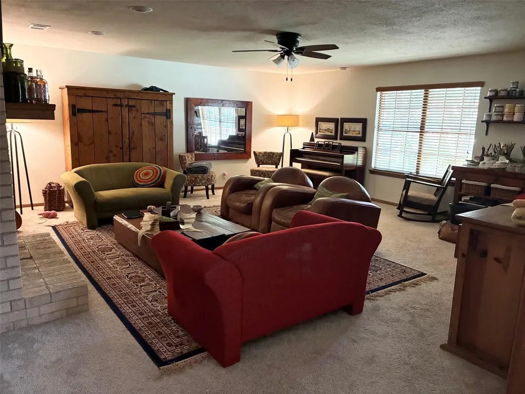 203 Oakwood Drive Georgetown TX 78628