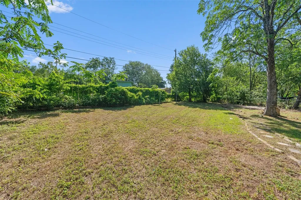 9009 Glenn Lane Austin TX 78753