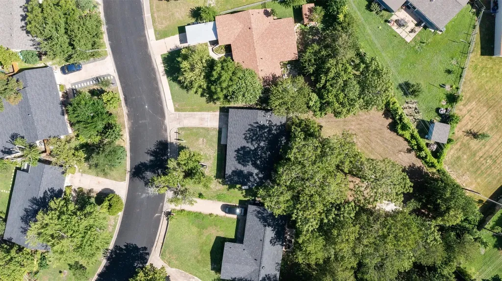 9009 Glenn Lane Austin TX 78753
