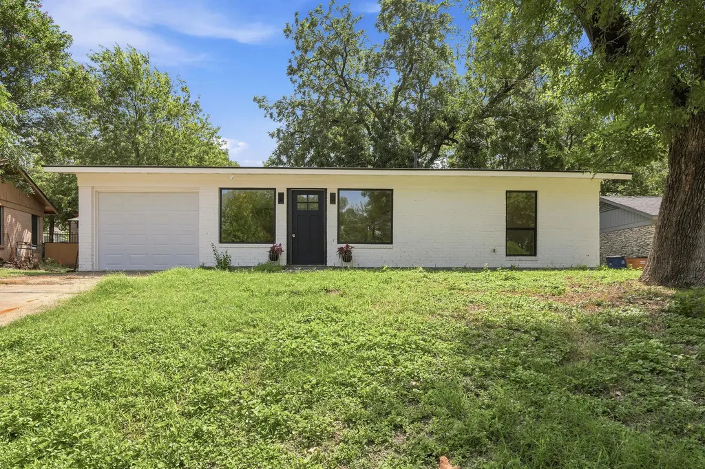 9009 Glenn Lane Austin TX 78753