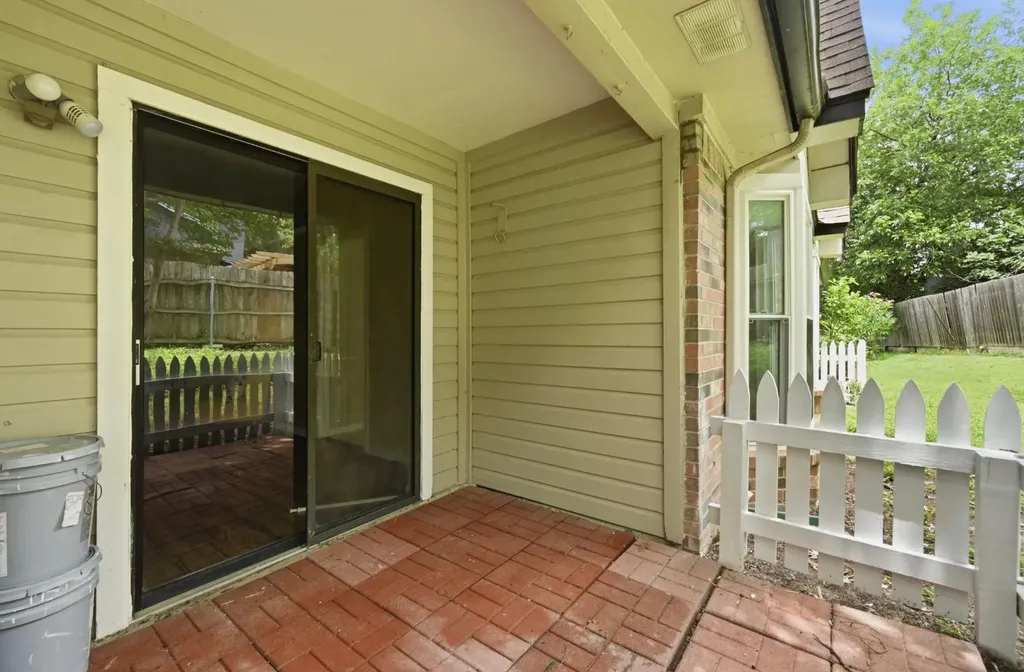 1601 Faro Drive Austin TX 78741