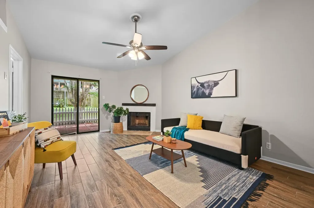 1601 Faro Drive Austin TX 78741