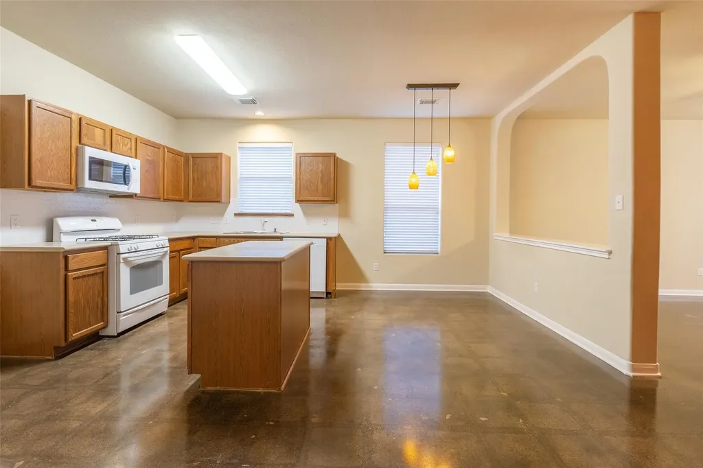 11512 Flushwing Drive Austin TX 78754