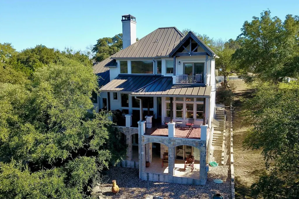 633 Wesley Ridge Drive Spicewood TX 78669