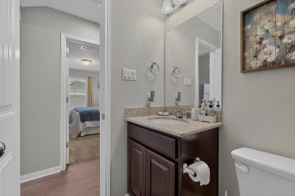 296 Still Hollow Creek Buda TX 78610