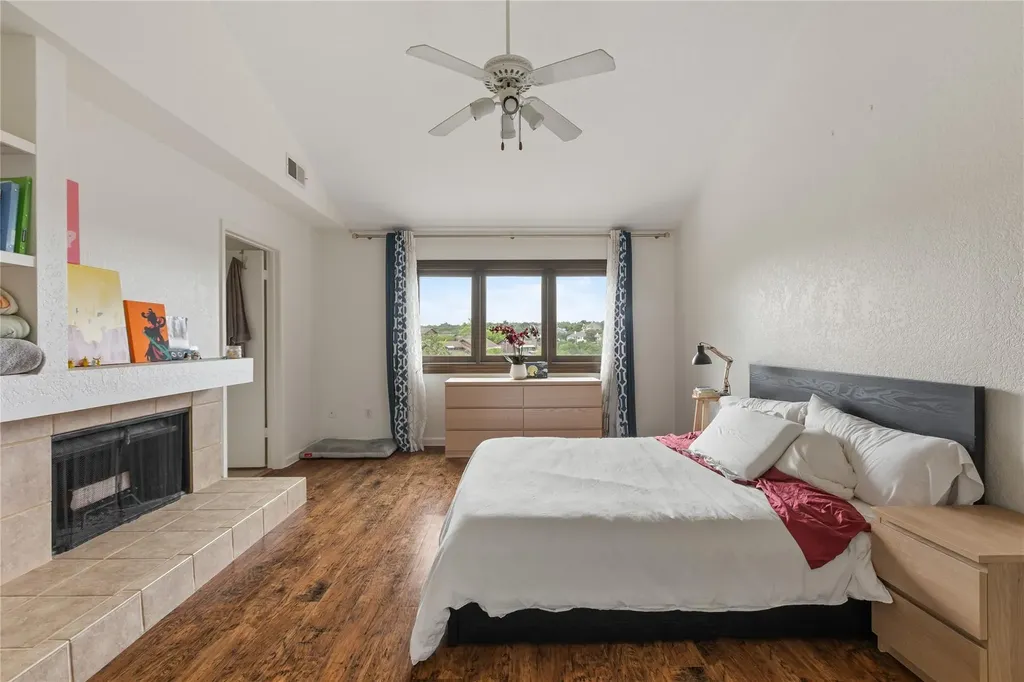 4711 Spicewood Springs Road Austin TX 78759