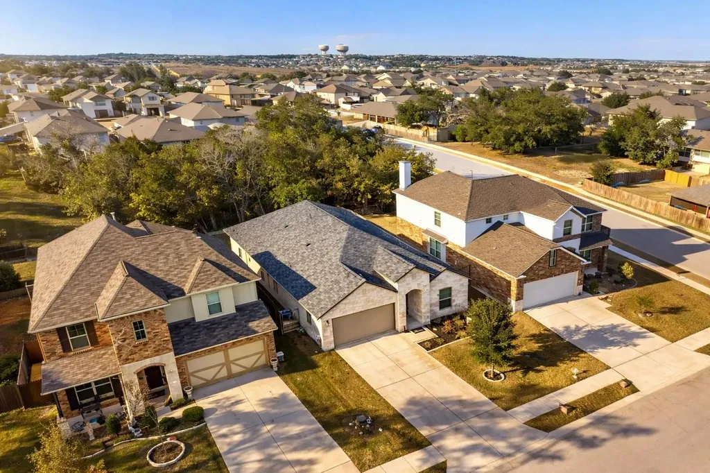 217 Lewisville Lane Leander TX 78641