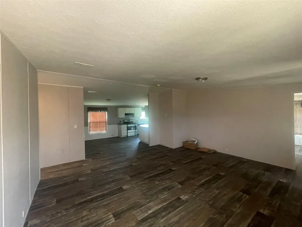 7855 Taylorsville Road Dale TX 78616