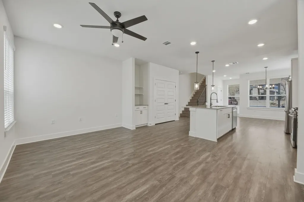 2009 Iroquois Lane Austin TX 78741