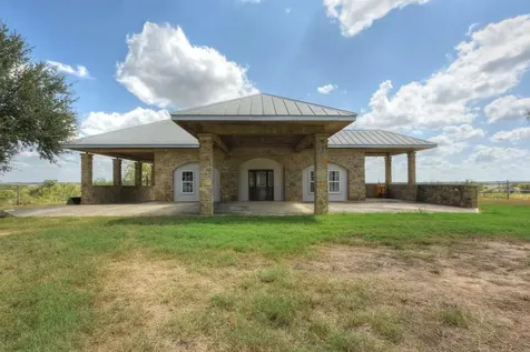 6887 Von Ormy Road Von Ormy TX 78073