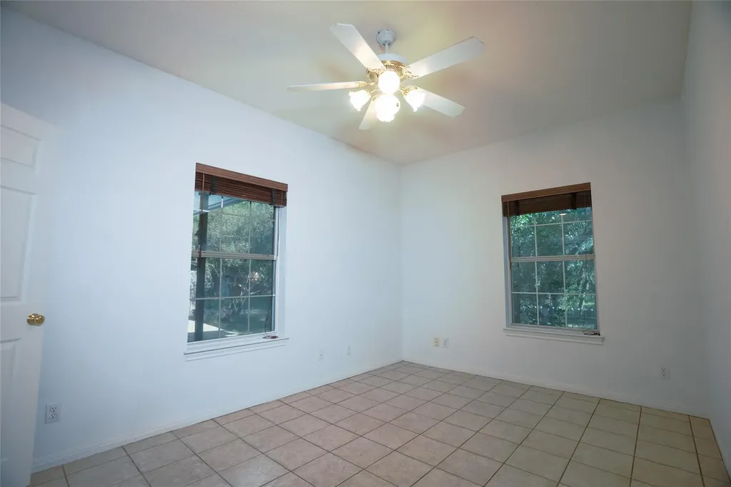 1751 County Road 255 Georgetown TX 78633