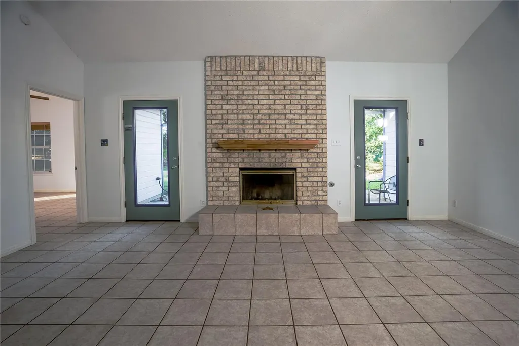1751 County Road 255 Georgetown TX 78633