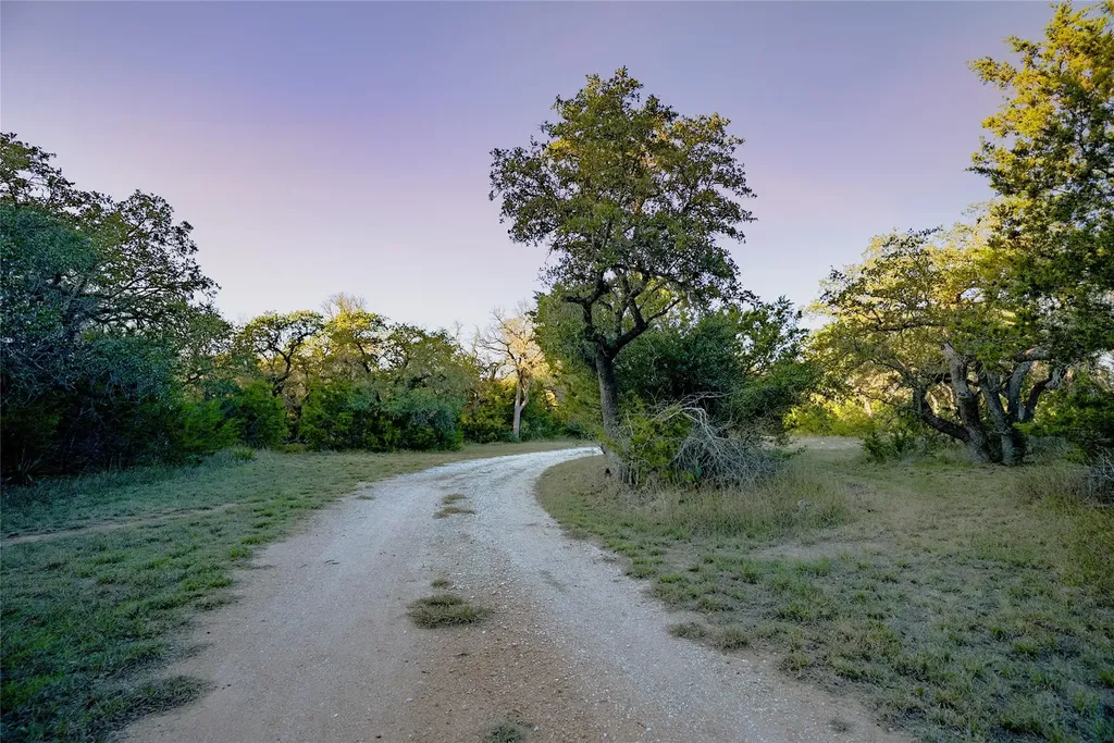 1751 County Road 255 Georgetown TX 78633