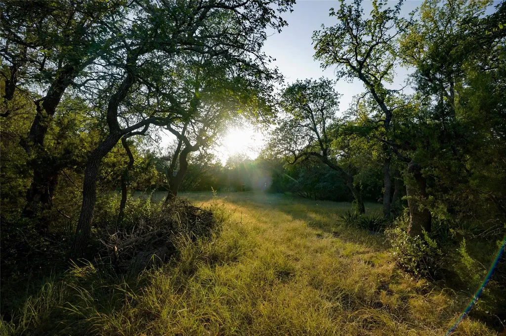 1751 County Road 255 Georgetown TX 78633