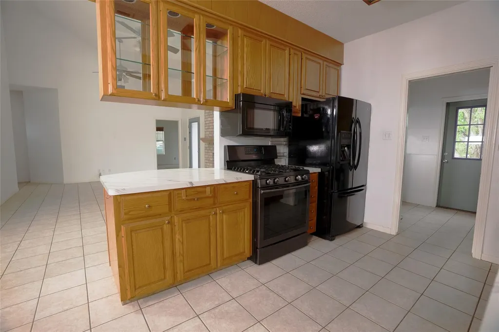 1751 County Road 255 Georgetown TX 78633