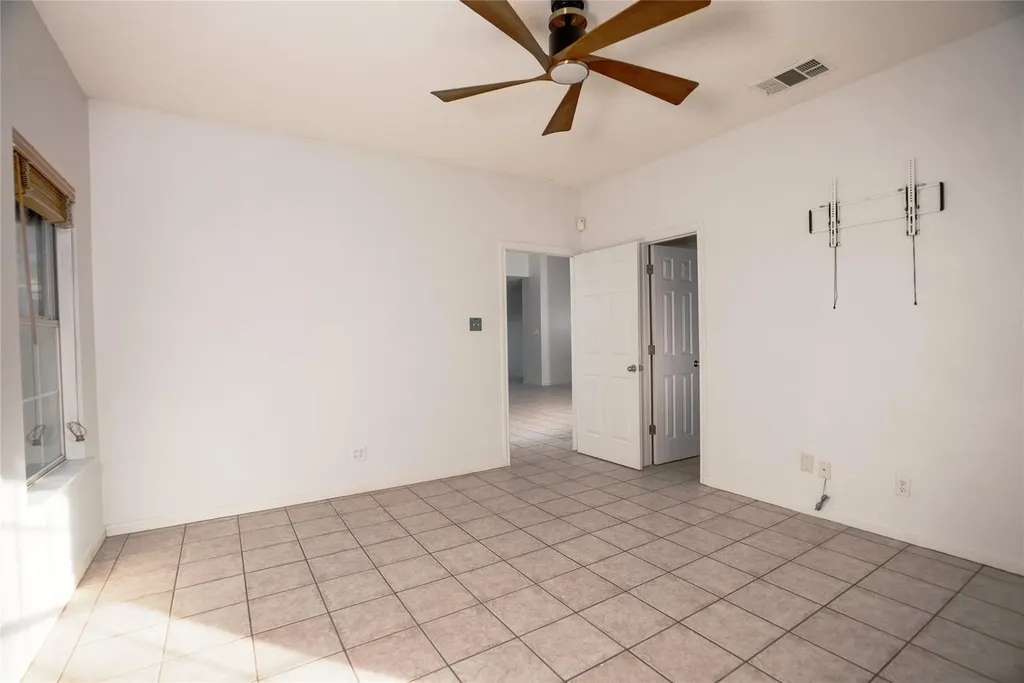 1751 County Road 255 Georgetown TX 78633