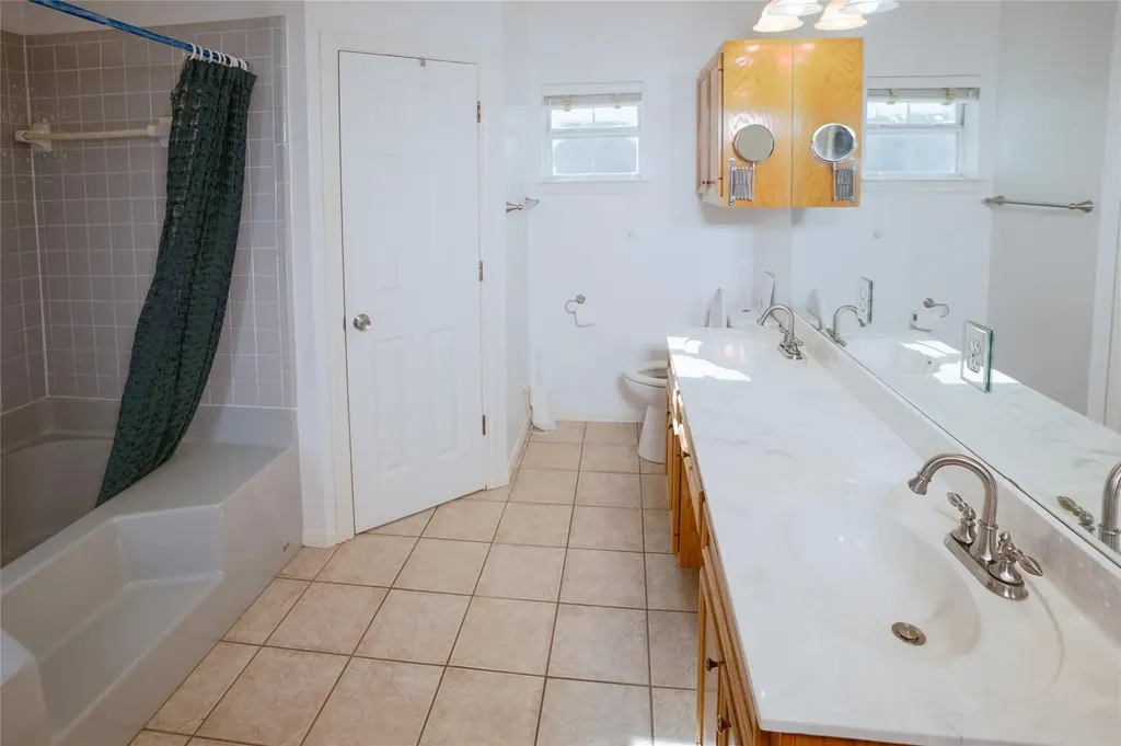 1751 County Road 255 Georgetown TX 78633