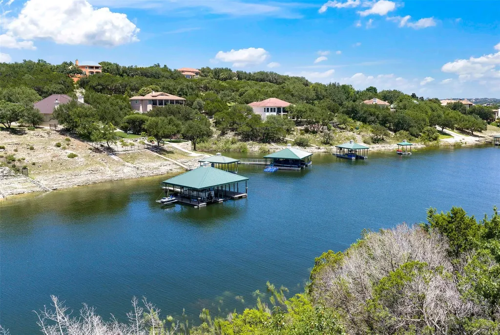1101 Ivean Pearson Road Lago Vista TX 78645