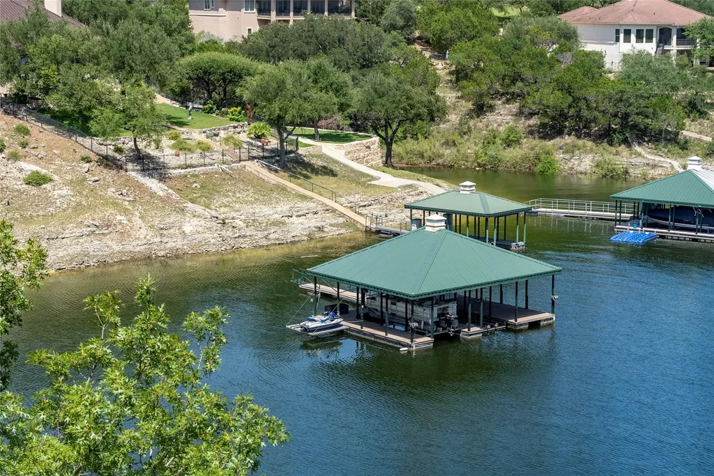 1101 Ivean Pearson Road Lago Vista TX 78645