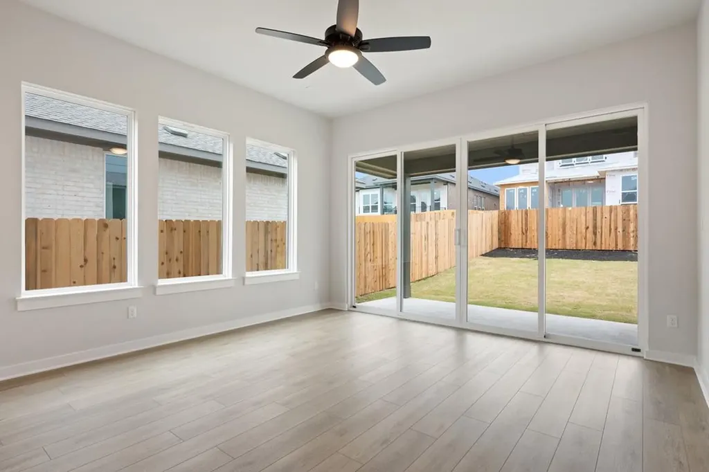 162 Grayson Elm Pass Dripping Springs TX 78620