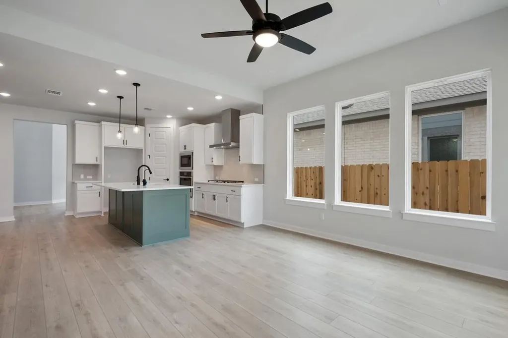 162 Grayson Elm Pass Dripping Springs TX 78620