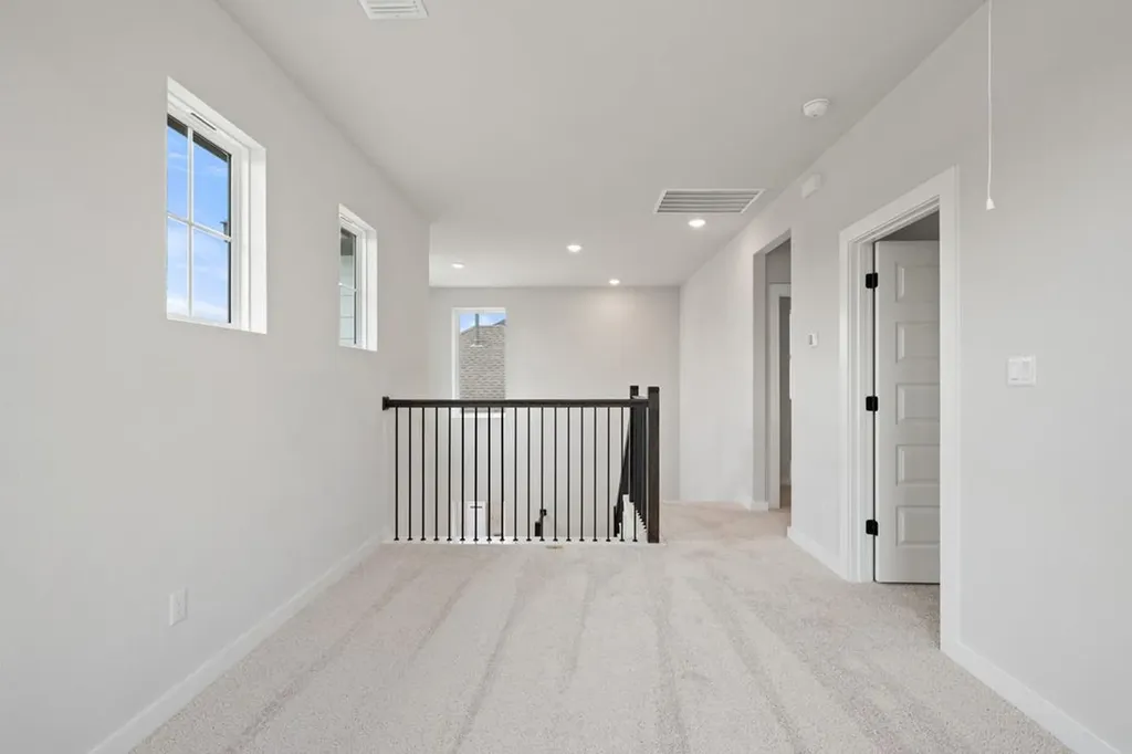 162 Grayson Elm Pass Dripping Springs TX 78620