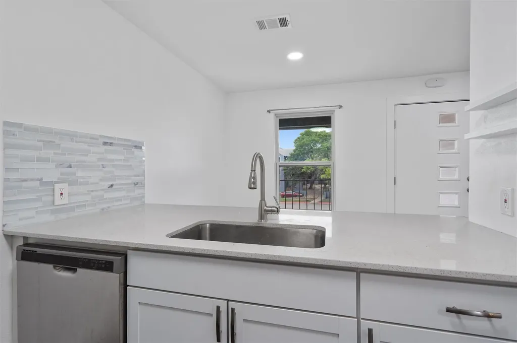 6409 Burns Street Austin TX 78752