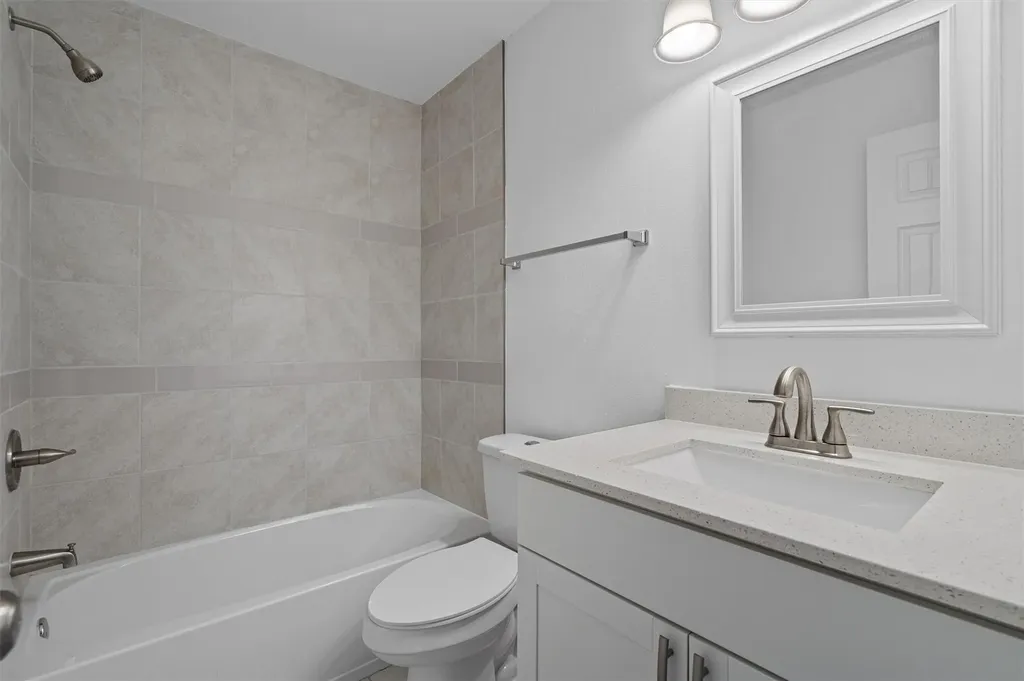 6409 Burns Street Austin TX 78752