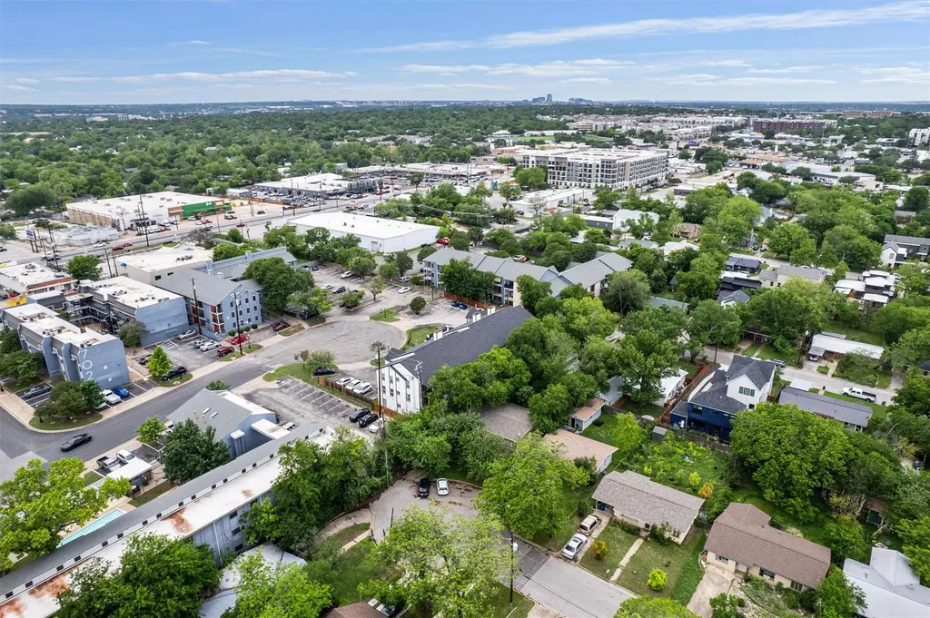 6409 Burns Street Austin TX 78752