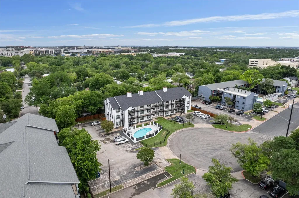 6409 Burns Street Austin TX 78752