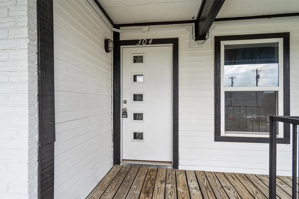 6409 Burns Street Austin TX 78752