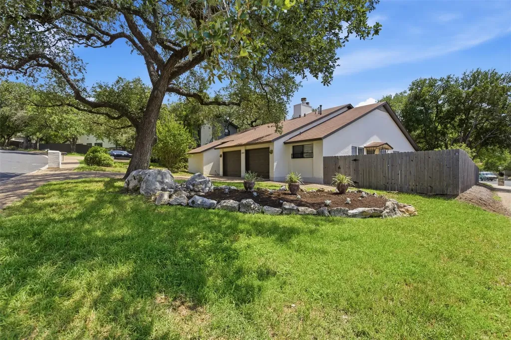 8142 Ceberry Drive Austin TX 78759