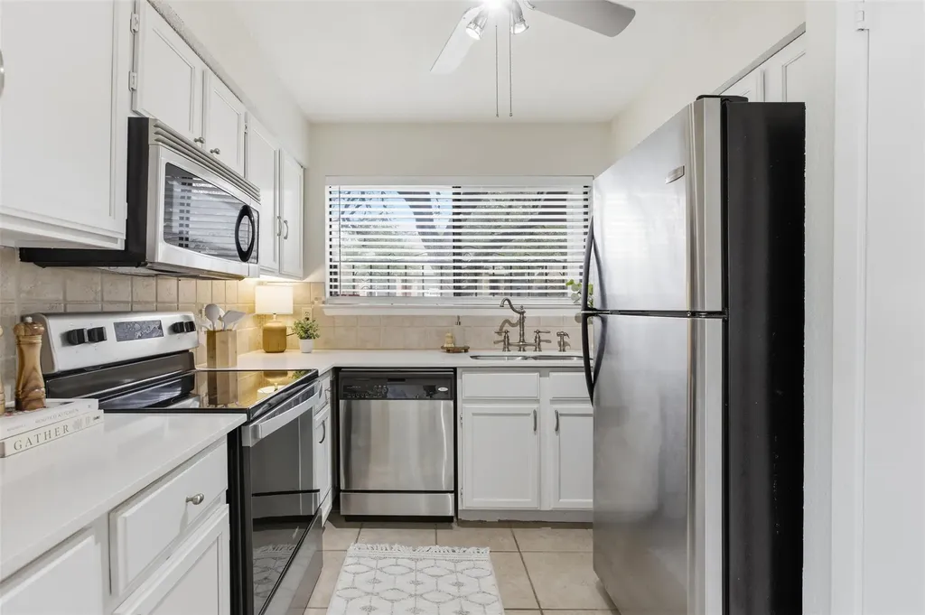 8142 Ceberry Drive Austin TX 78759