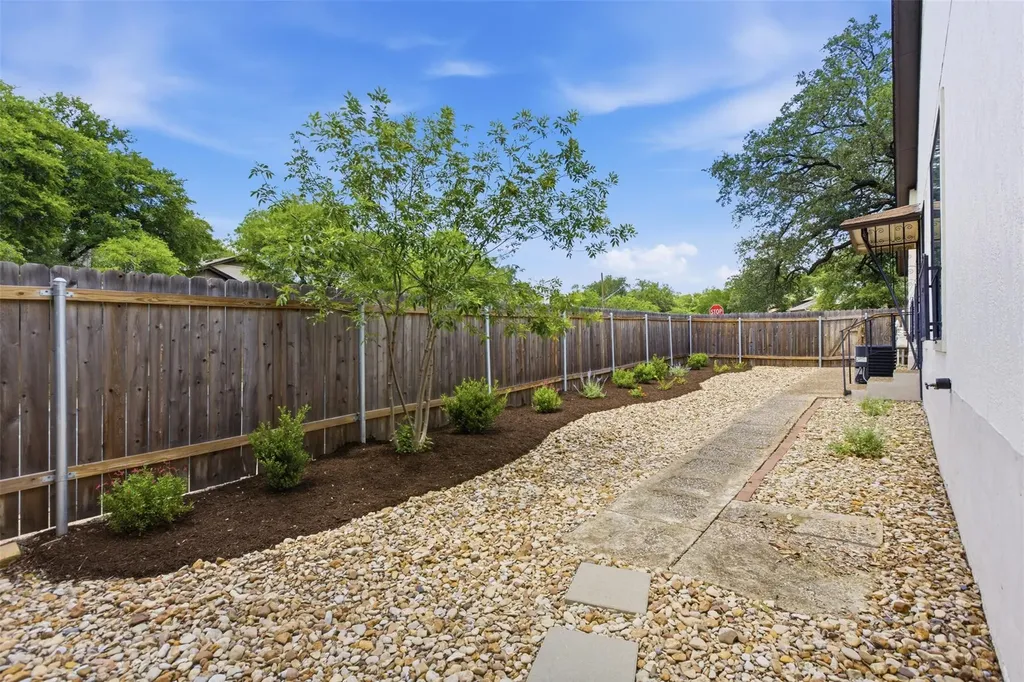8142 Ceberry Drive Austin TX 78759