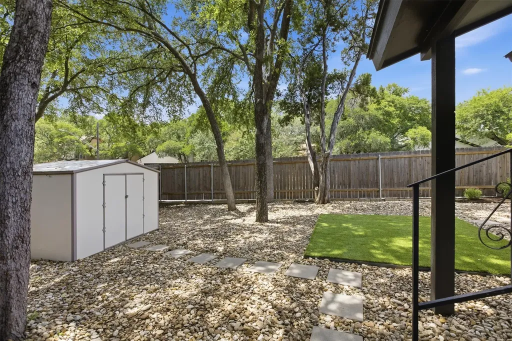 8142 Ceberry Drive Austin TX 78759