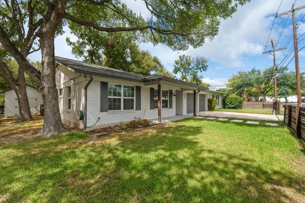 2507 Western Trails Boulevard Austin TX 78745
