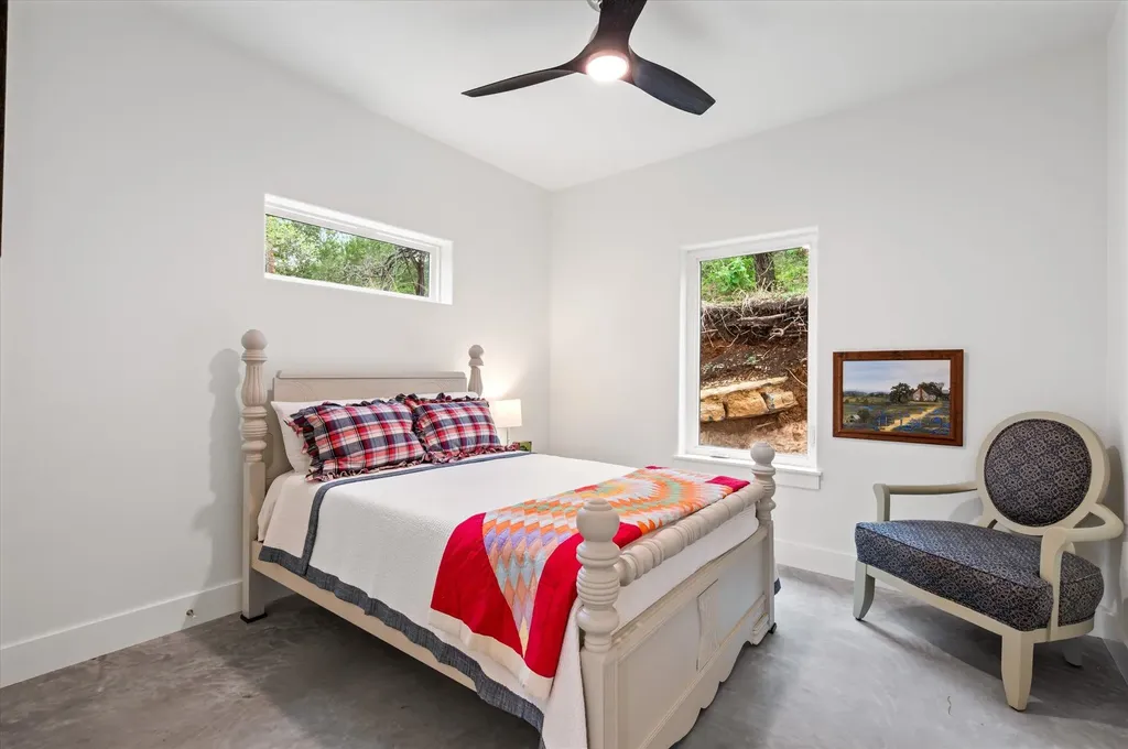 405 Taylor Drive Horseshoe Bay TX 78657