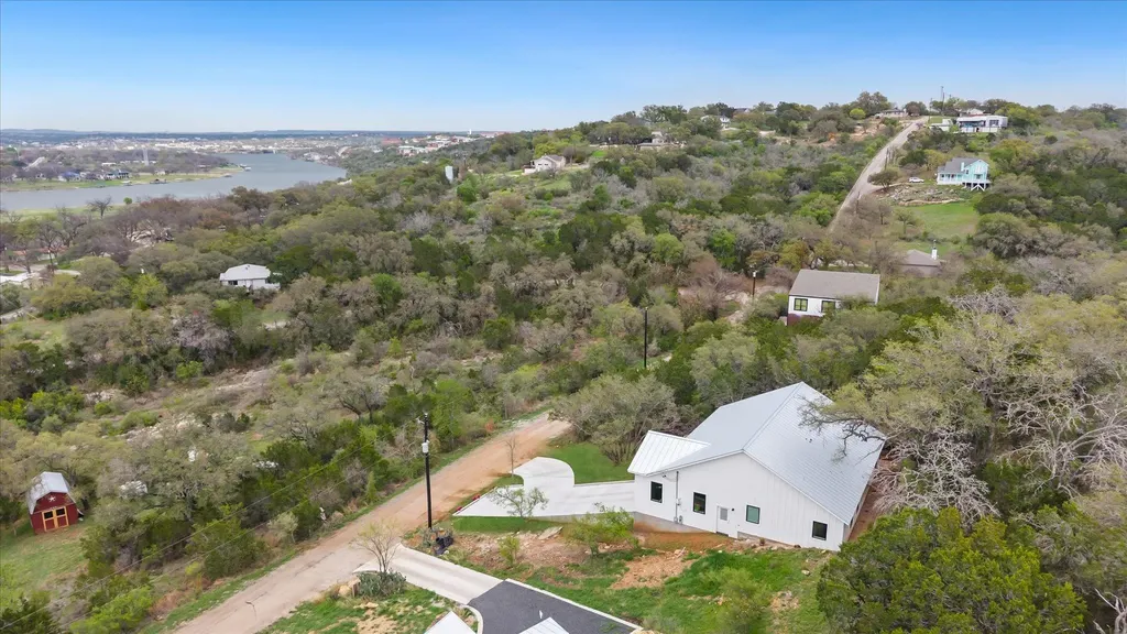 405 Taylor Drive Horseshoe Bay TX 78657