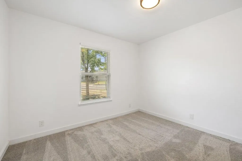 9704 Oriole Drive Austin TX 78753