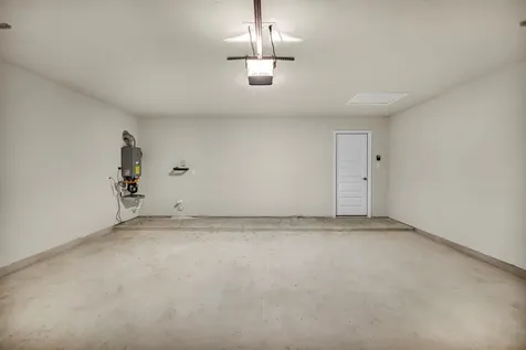 102 Greenspire Lane Hutto TX 78634