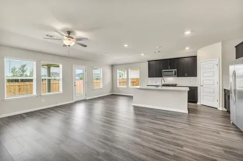 102 Greenspire Lane Hutto TX 78634